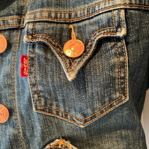 Levis Crop Denim Jacket - Picture 4 of 5